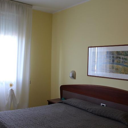 Albergo Sirena Bazzano Eksteriør billede
